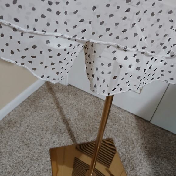 Fashion Collection XL NWOT Shorts Romper lined long-sleeved v-neck white w/black - Picture 6 of 16